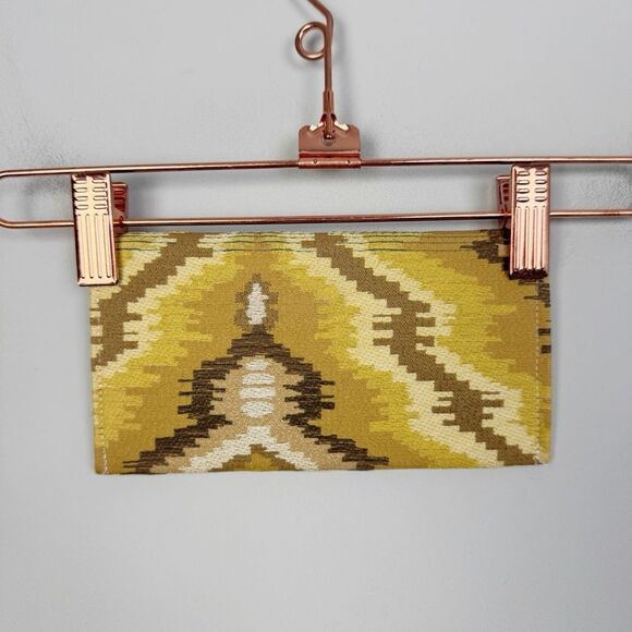 MAUI BLING | NEW Hand Embellished Pouch Southwestern Print Rhinestone Button - Picture 4 of 7